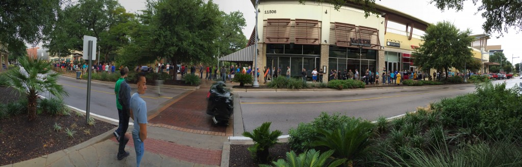 This is a panorama I shot of the line outside of the Apple Store at The Domain (left).